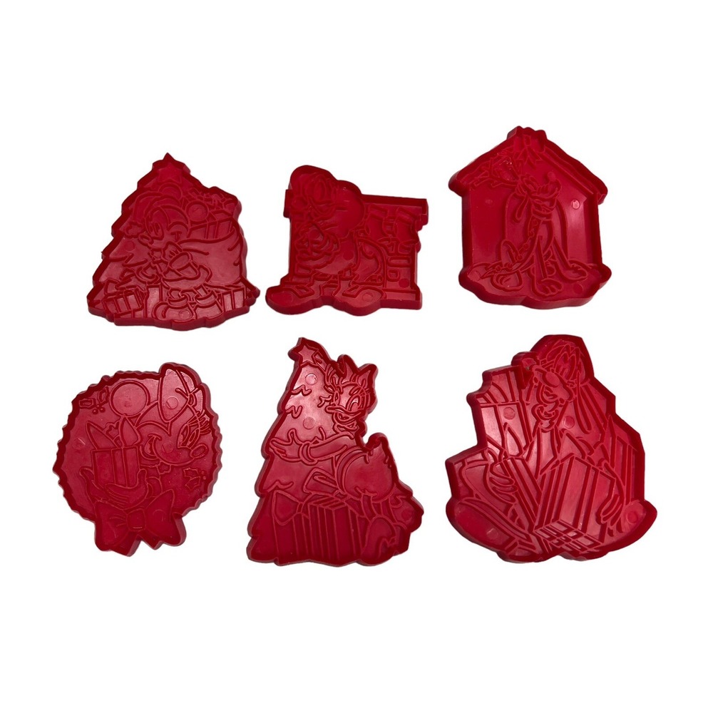 Set of 6 Hoan Walt Disney Christmas Plastic‎ Cookie Cutters Hong Kong